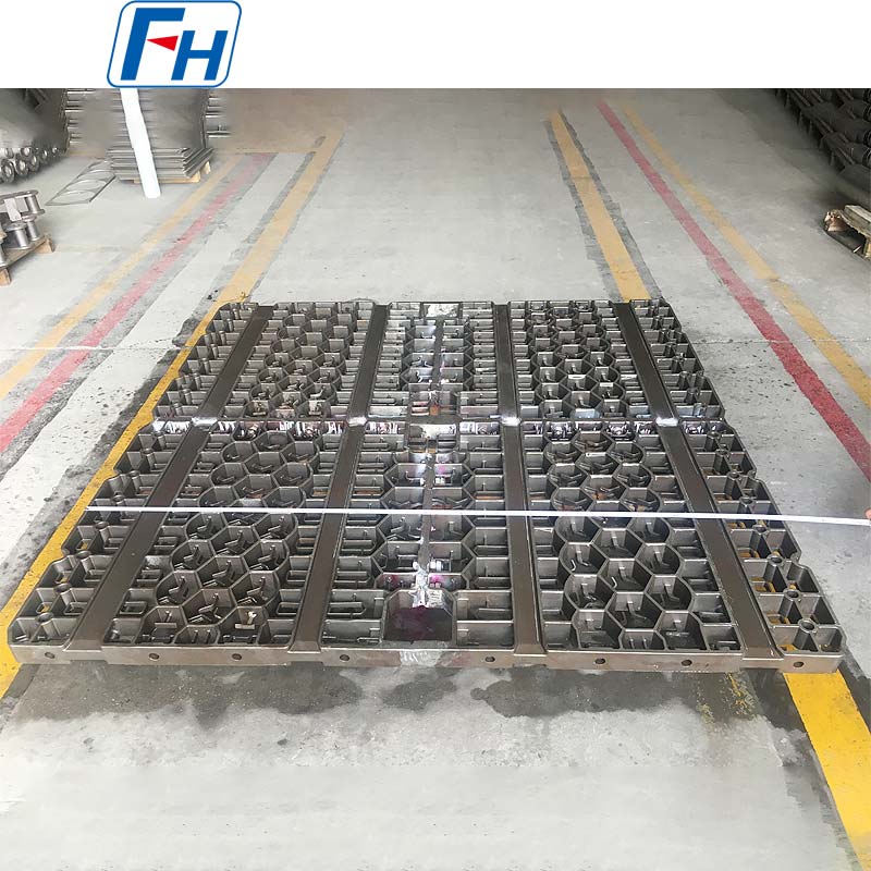 1.4848 Bandejas de tratamiento térmico de aleación para fondos de rieles de hornos | FH®